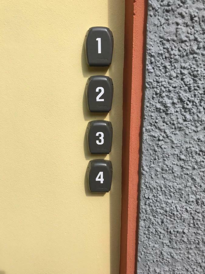 Casa Patrizia Hotel Gravellona Toce Eksteriør billede